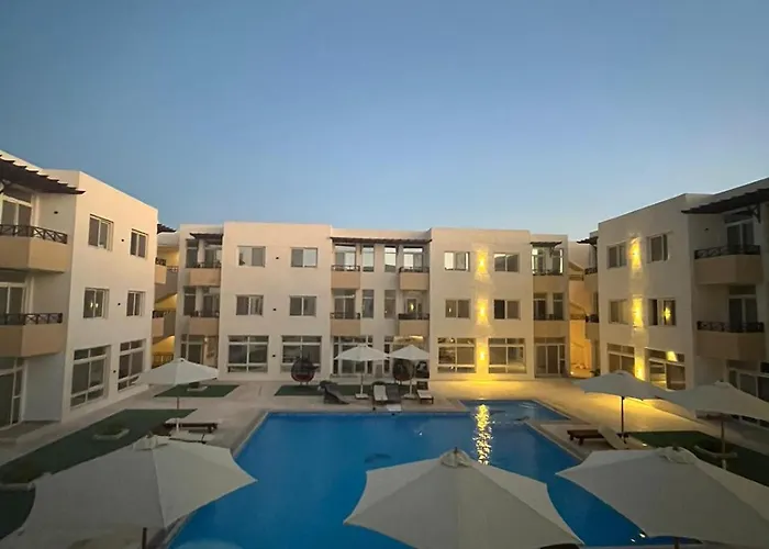 Camelgila Royal Port Ghalib