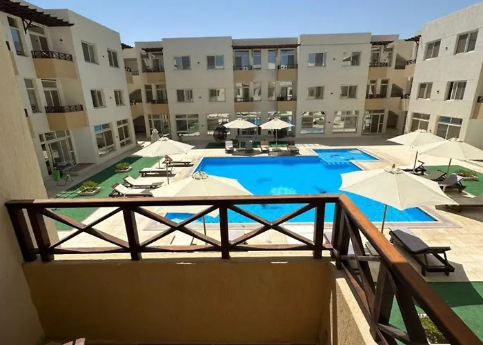 Camelgila Royal Daire Port Ghalib